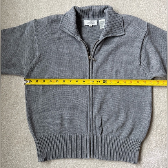 Elegant Gray Women's Bomber Jacket - Picture 3 of 6